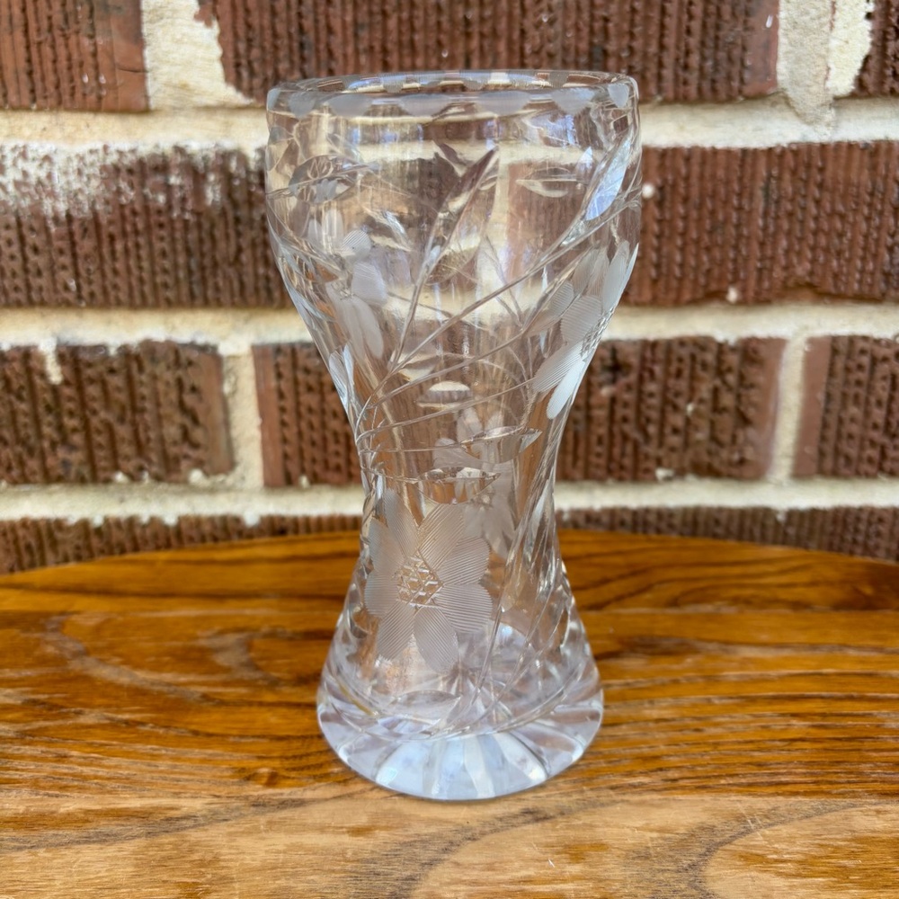 Antique ABP American Brilliant Cut Glass Corset Shape Flower Fern Leaf 6”